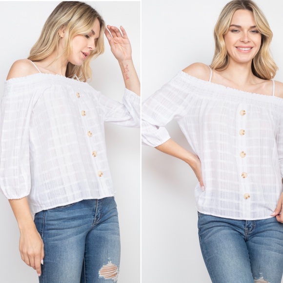 🆕Off the shoulder top - Picture 1 of 5